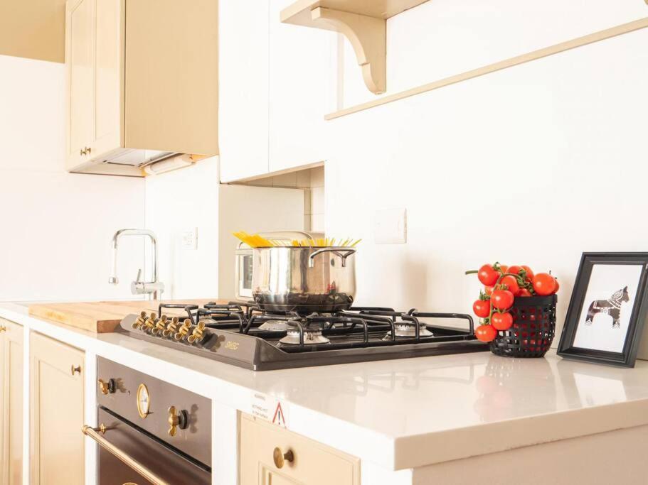 Romantic Flat On Navigli River By Easylife Milano Esterno foto